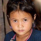 Mädchen in einem Lanten-Dorf im Norden von Laos