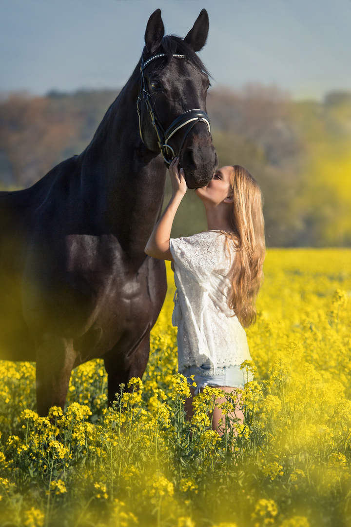Mädchen und Pferde.. Foto & Bild sommer, sonne, frühling Bilder auf