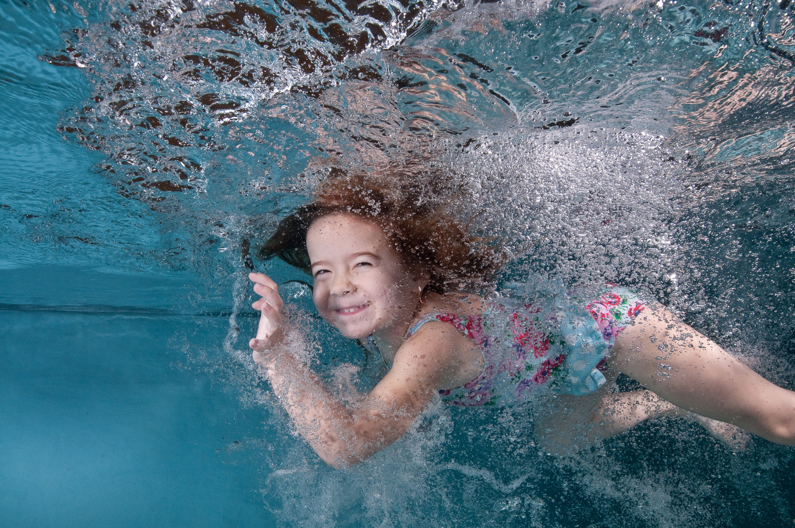 Mädchen Unterwasser