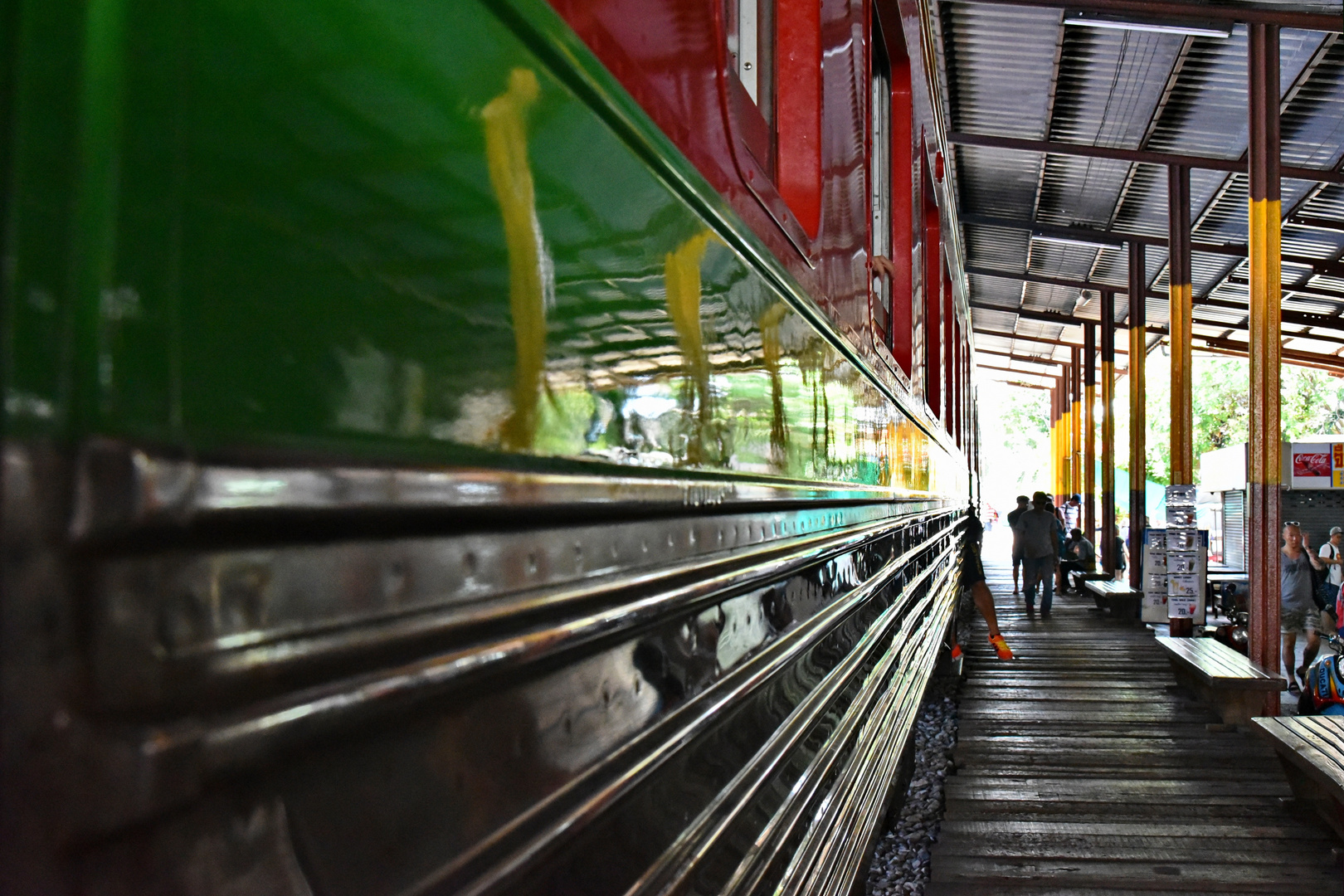 Maeklong Station 02