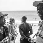 Maenner am Strand Cuba SW