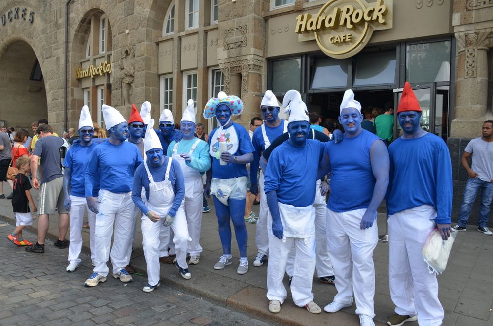 Männer in blau