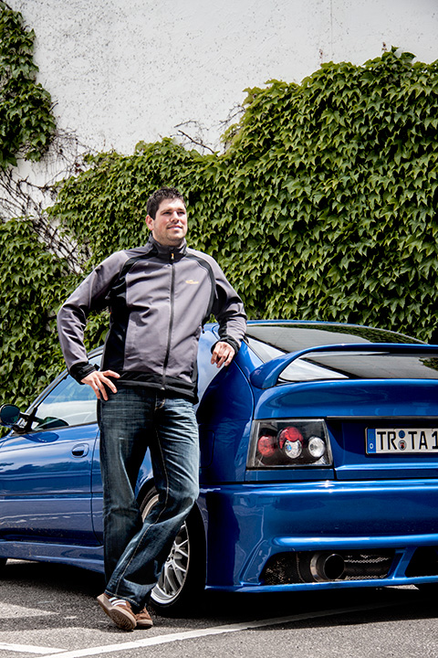 Manner Und Ihre Autos 11 Foto Bild Portrait Portraitfotografie Manner Outdoor Bilder Auf Fotocommunity