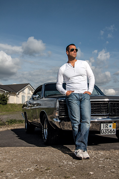 Manner Und Ihre Autos 2 Foto Bild Portrait Portraitfotografie Manner Outdoor Bilder Auf Fotocommunity