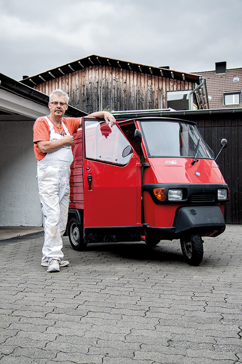 Manner Und Ihre Autos 8 Foto Bild Portrait Portraitfotografie Manner Outdoor Bilder Auf Fotocommunity