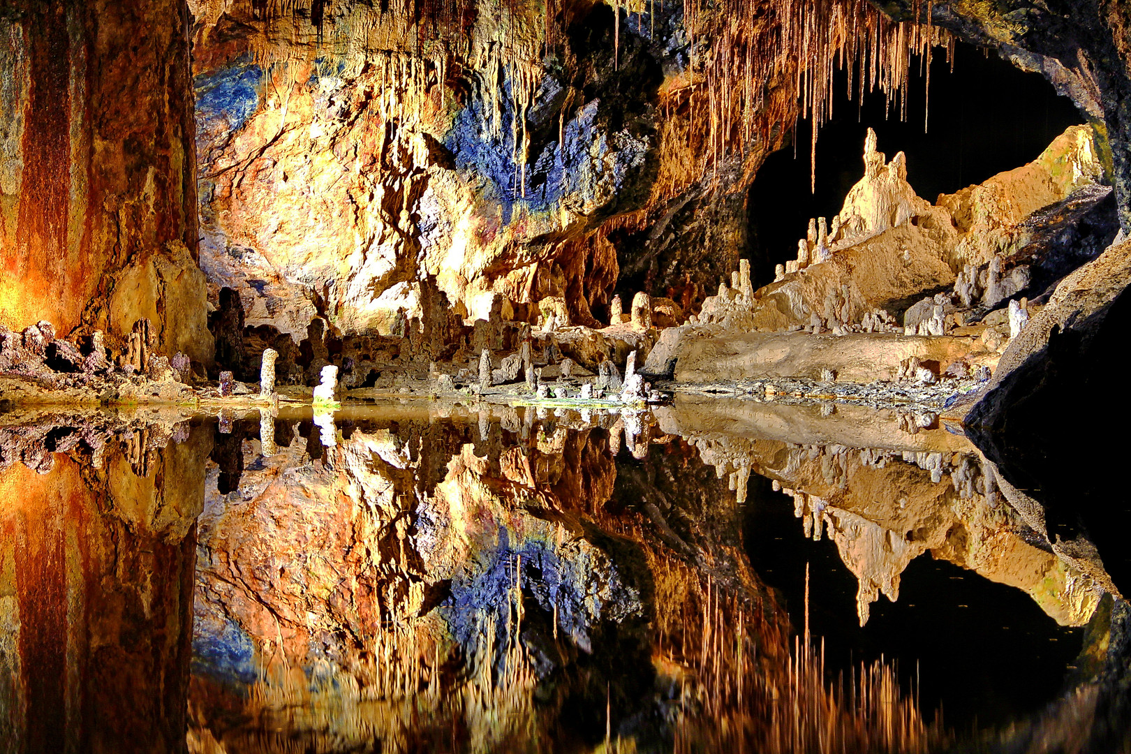 Märchendom zum Spiegeltag