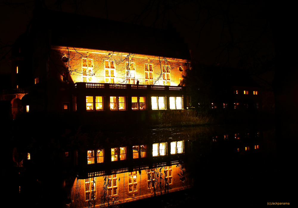 Märchenhafte Weihnacht im Sternenglanz - Stimmungsvoller Weihnachtsmarkt zum. 1. Advent