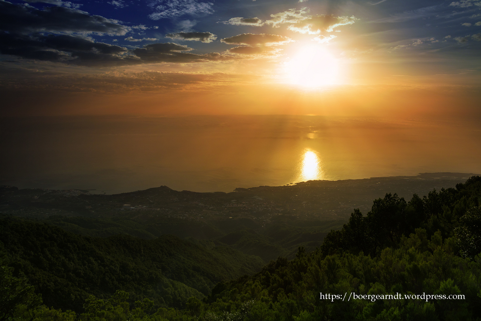 Märchenhafter Sonnenaufgang auf La Palma