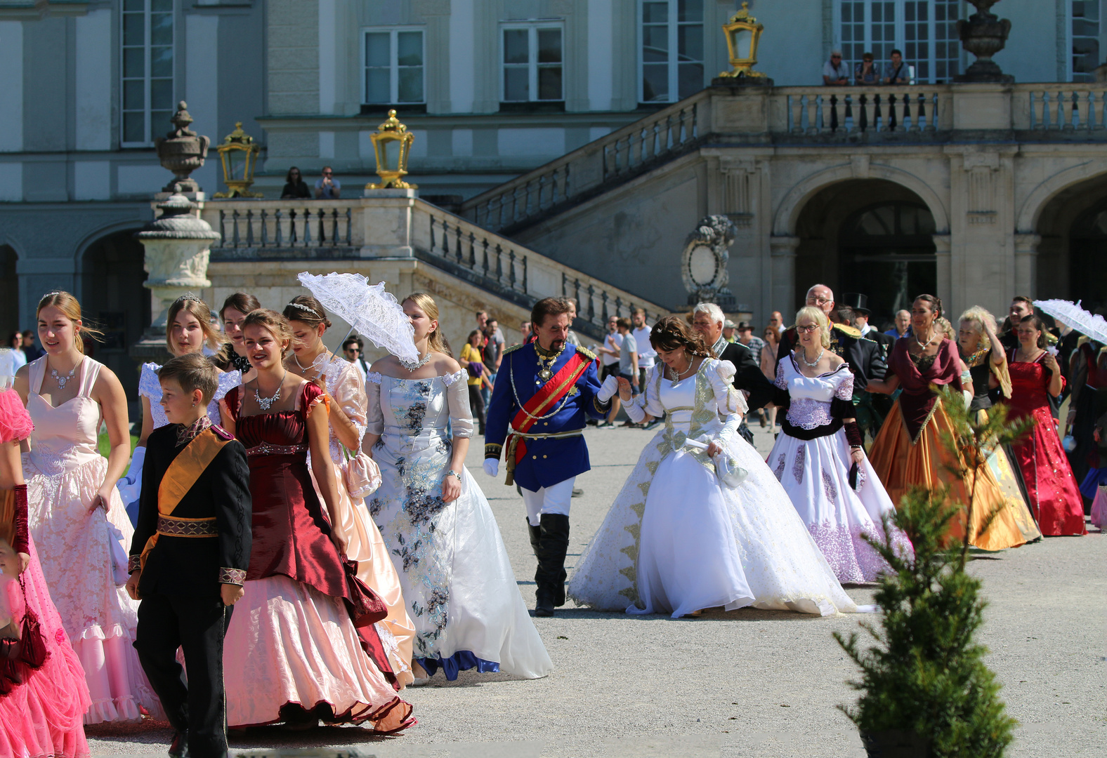 Märchenkönig Ludwig II und sein Hofstaat