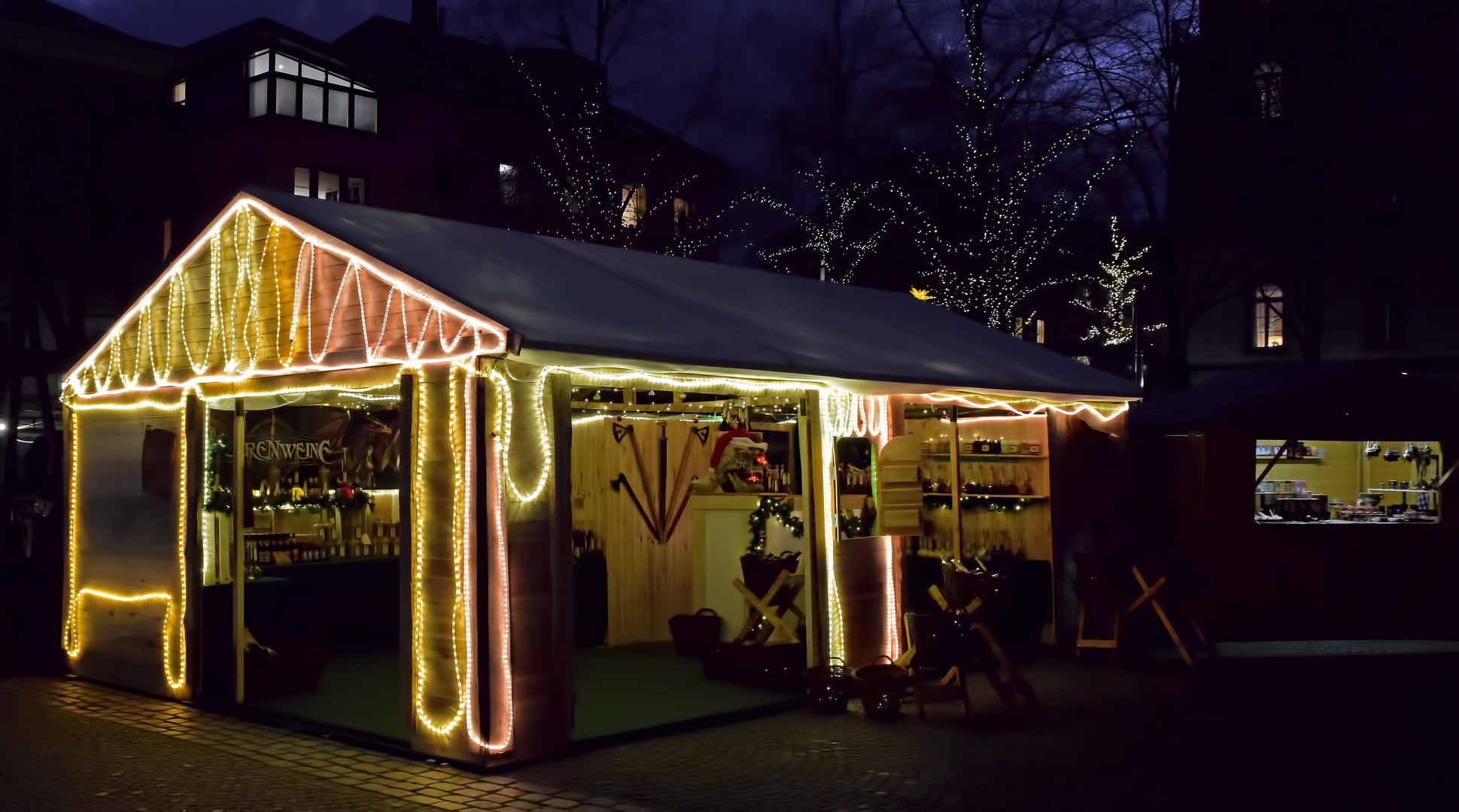 Märchenmarkt vor der Laurentiuskirche   (2)