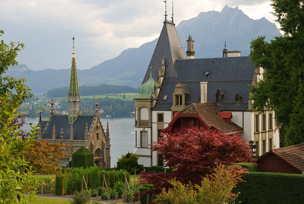 Märchenschloss am See