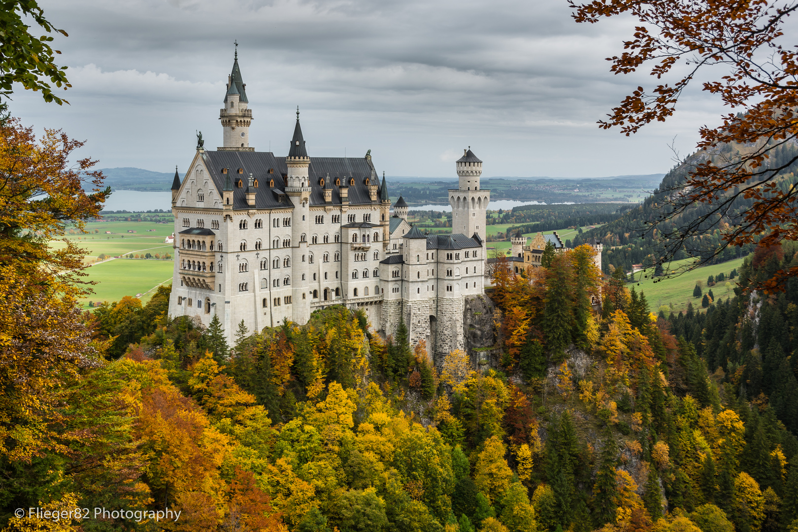 Märchenschloss im Herbstkleid