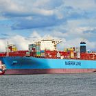 "Maersk Edinburgh"....auslaufen Hamburg...(hoffentlich nicht für immer !)...