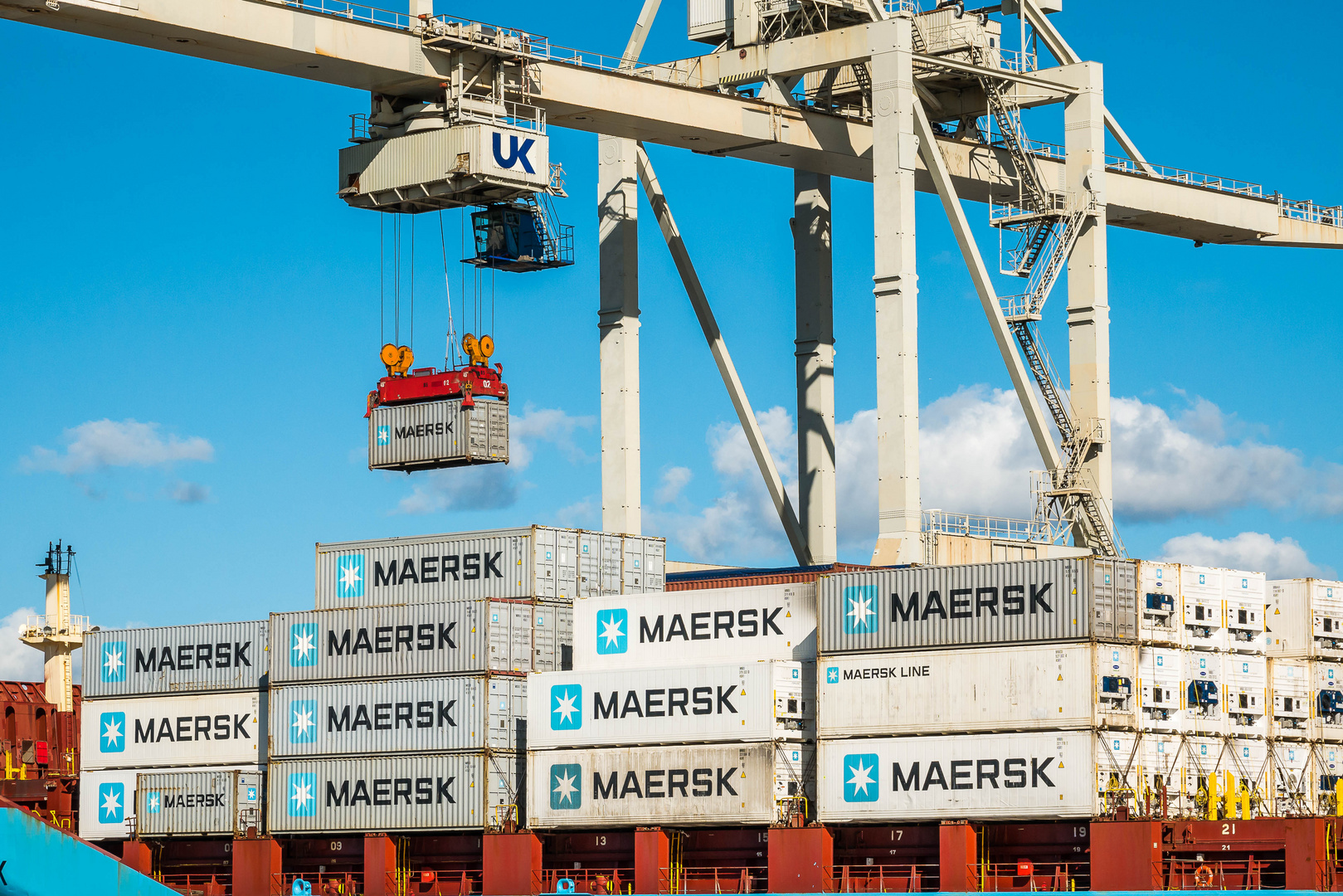 Maersk im Hansahafen Hamburg