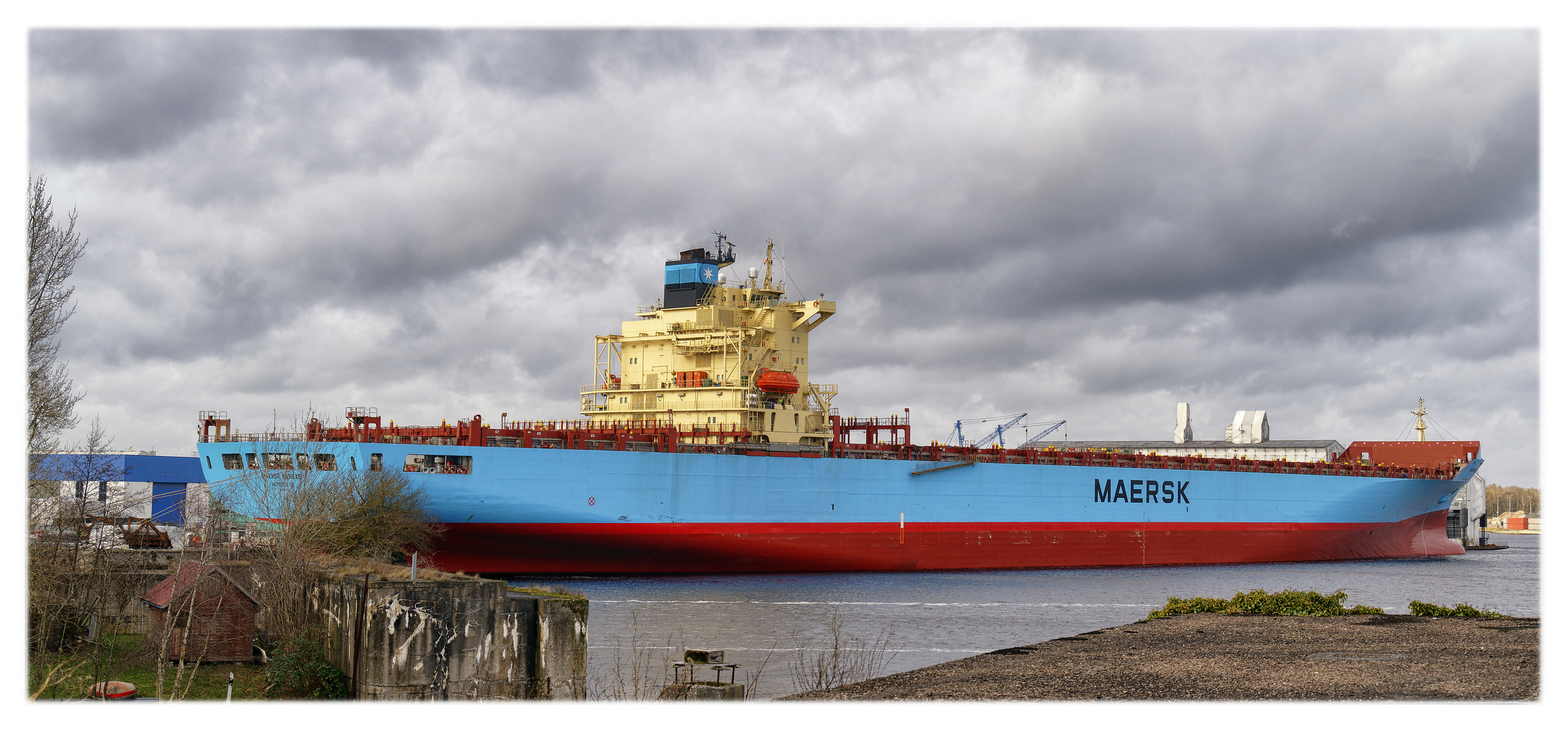  Maersk Kansas in Wilhelmshaven