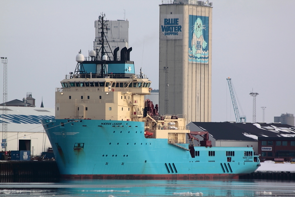 Maersk Leader.