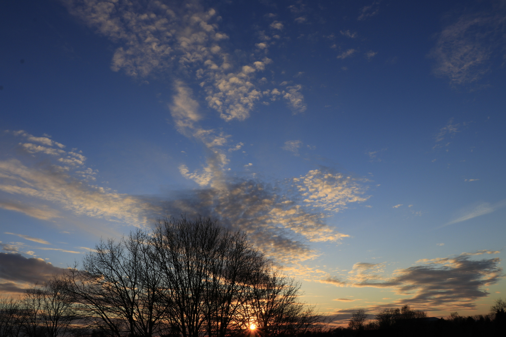 März-Abendhimmel über Tarmstedt 