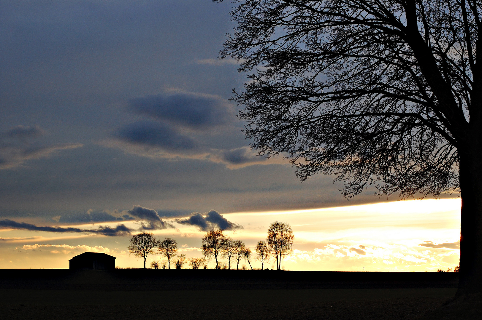 Märzhimmel