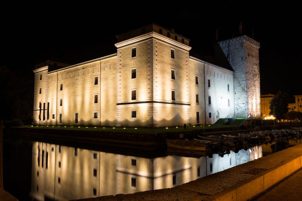 MAG - Museo di Riva del Garda bei Nacht