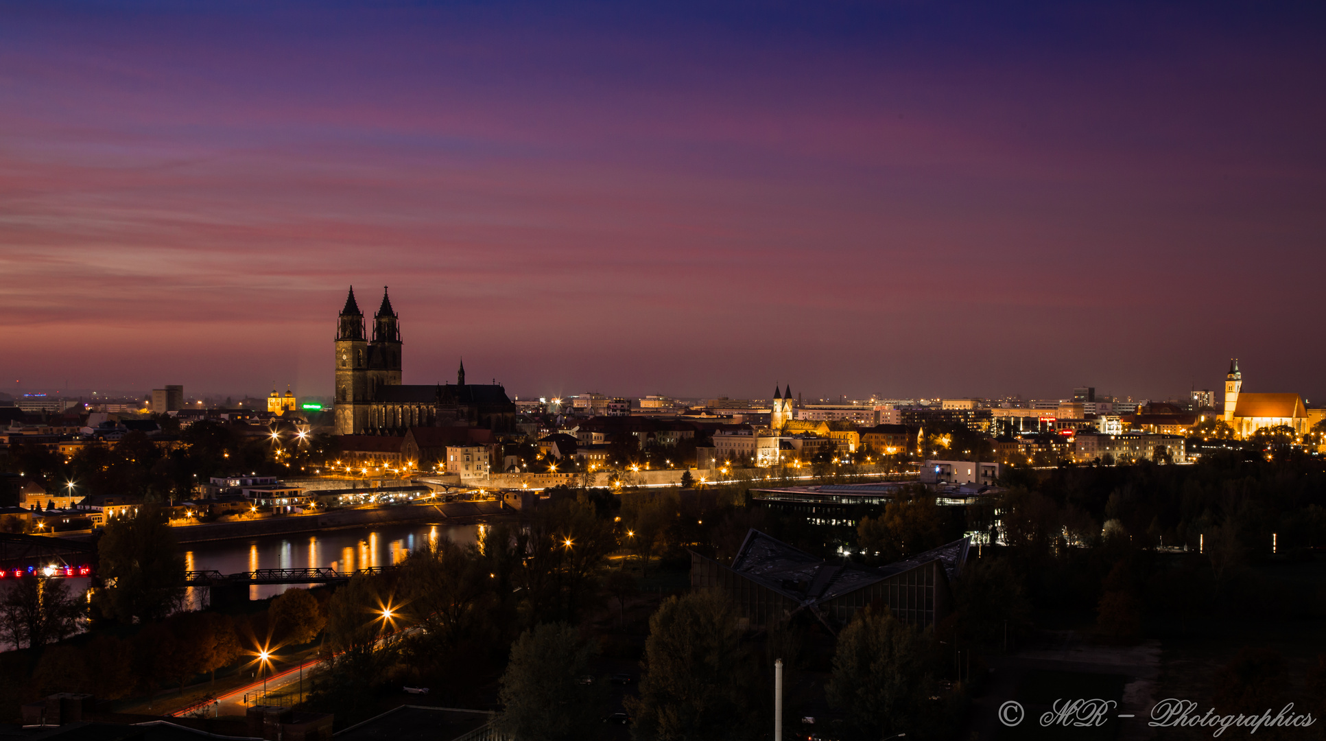 Magdeburg am Abend