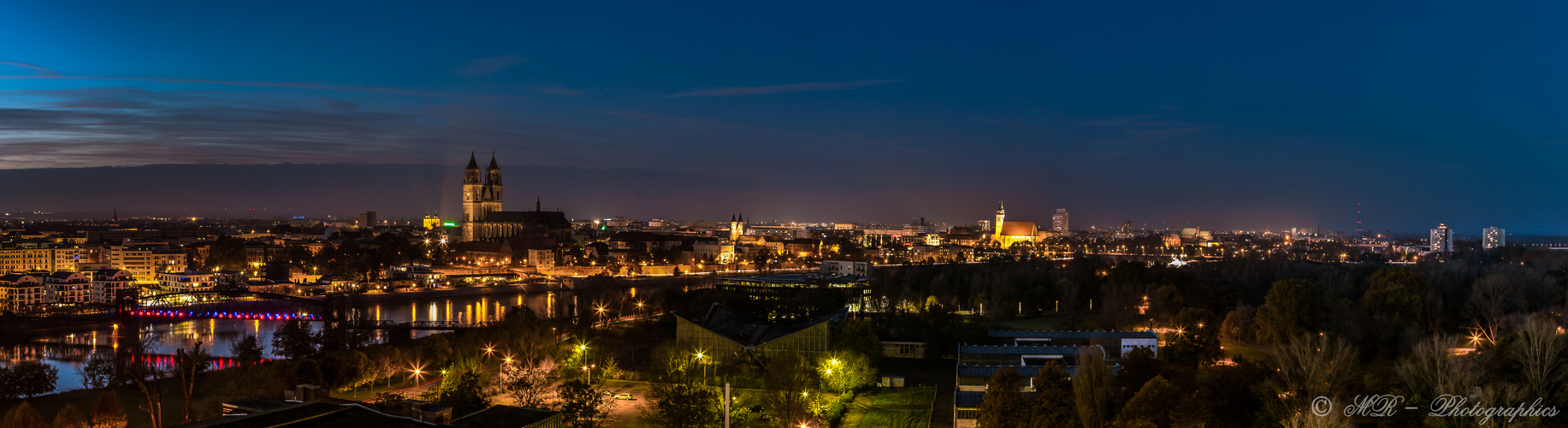 Magdeburg bei Nacht