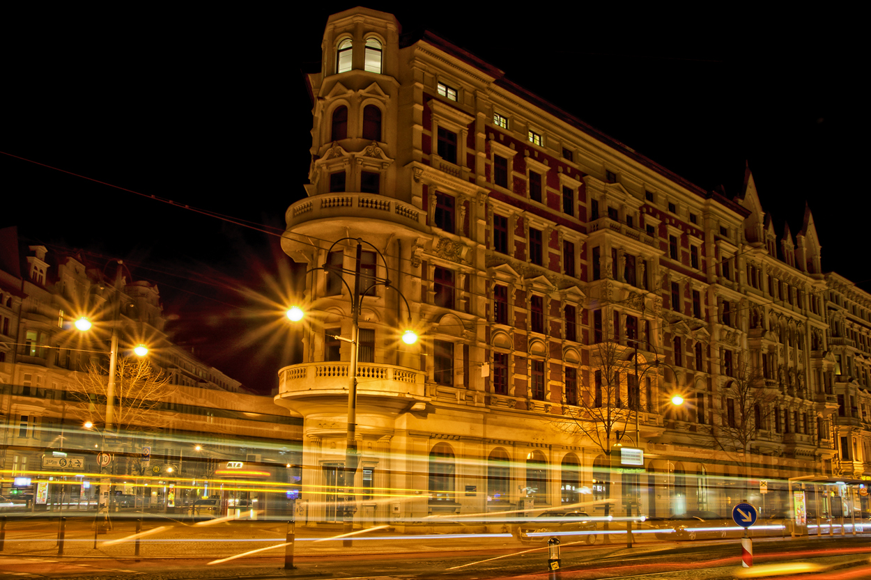 Magdeburg - der Hasselbachplatz bei Nacht