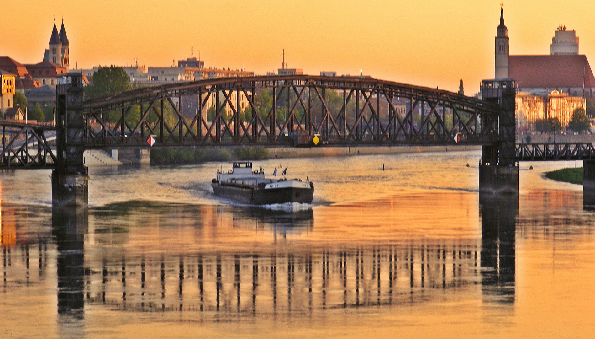 Magdeburg & Elbe