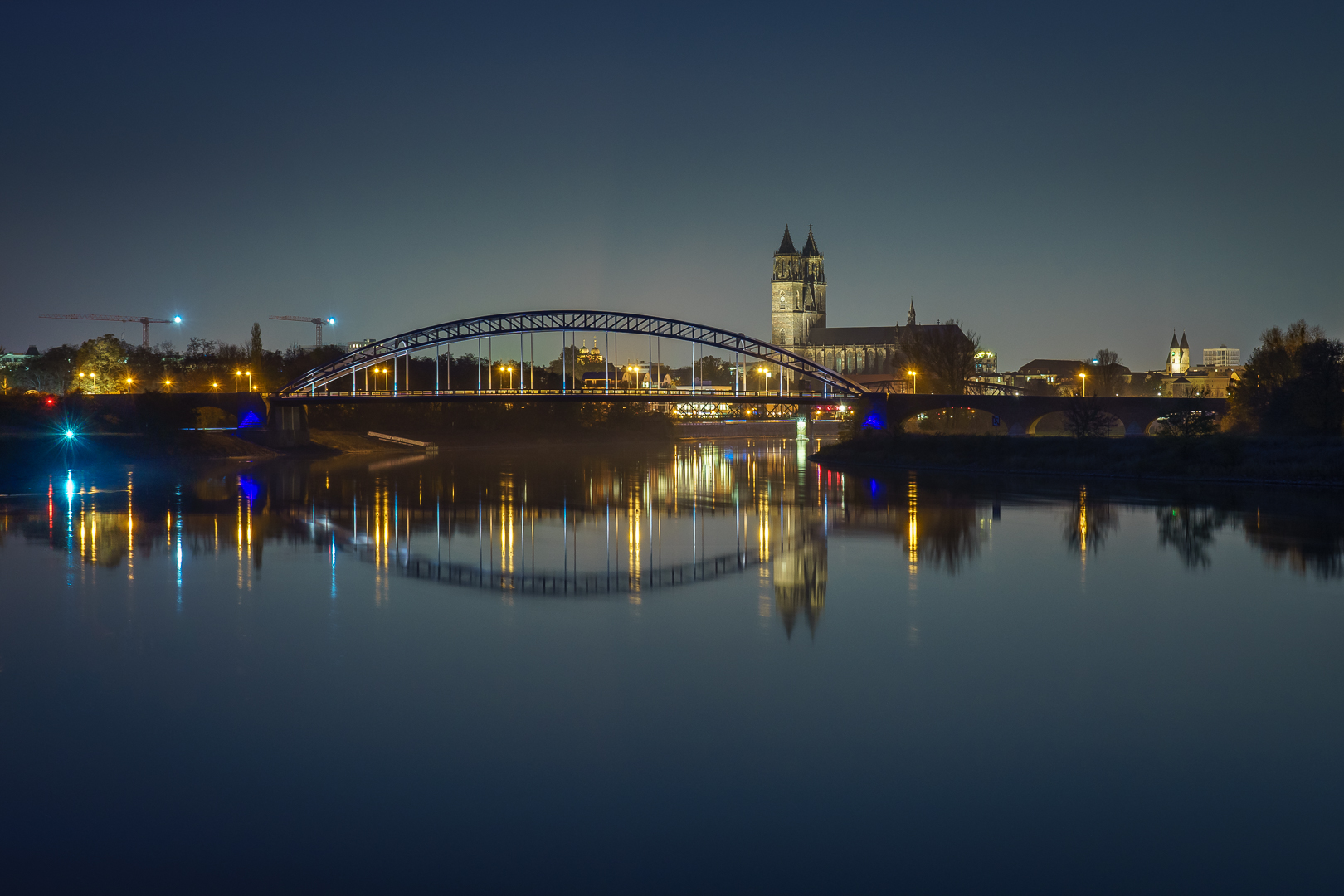 Magdeburg gespiegelt