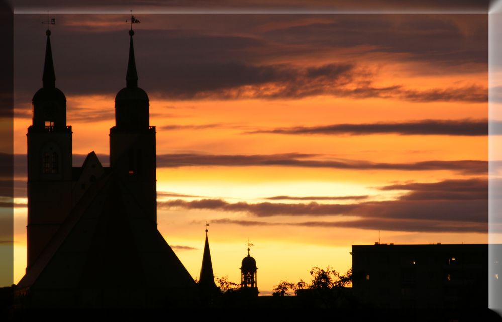 Magdeburg im Sonnenuntergang