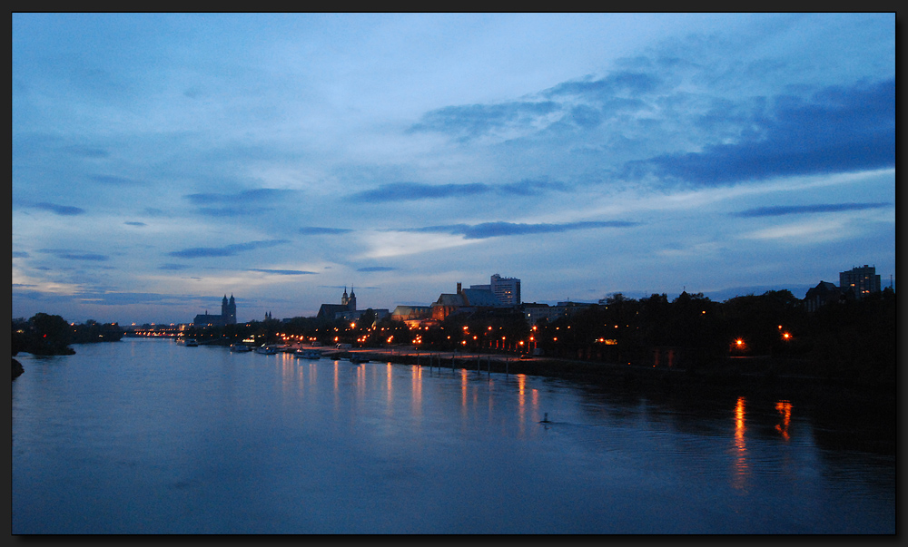 Magdeburg in Blau...