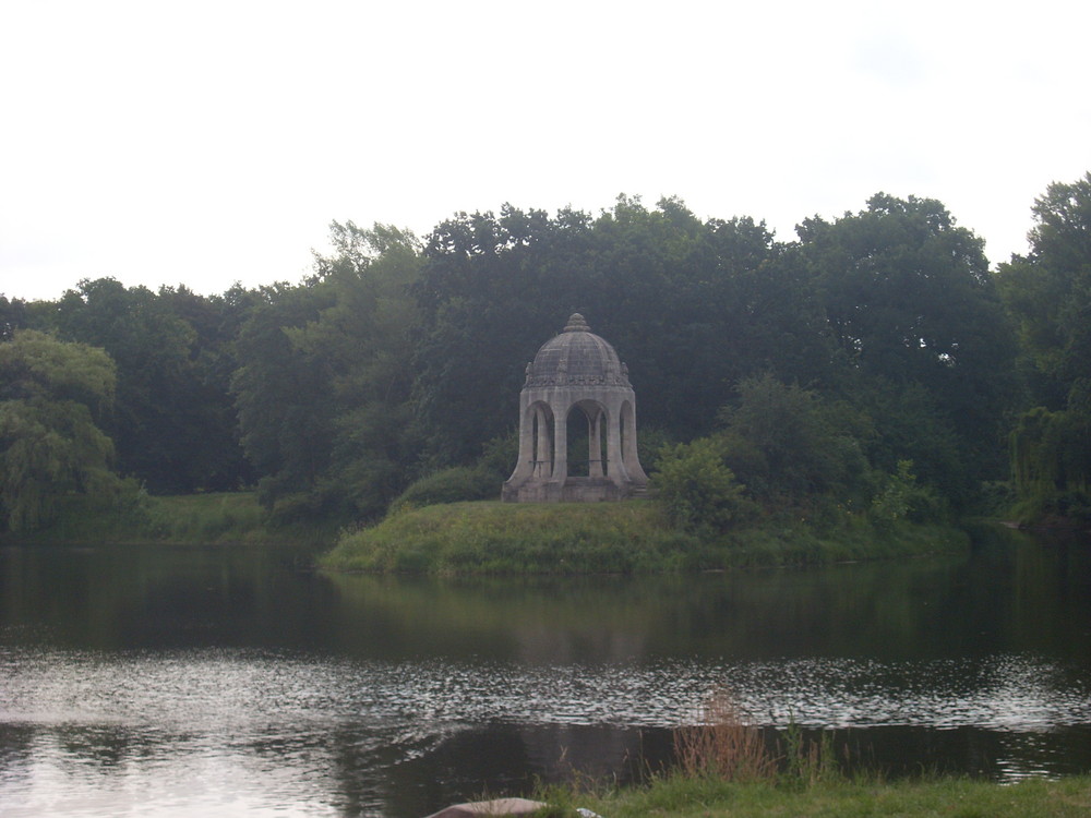 Magdeburg Stadtpark Rotehorn - Adolf - Mittag - See