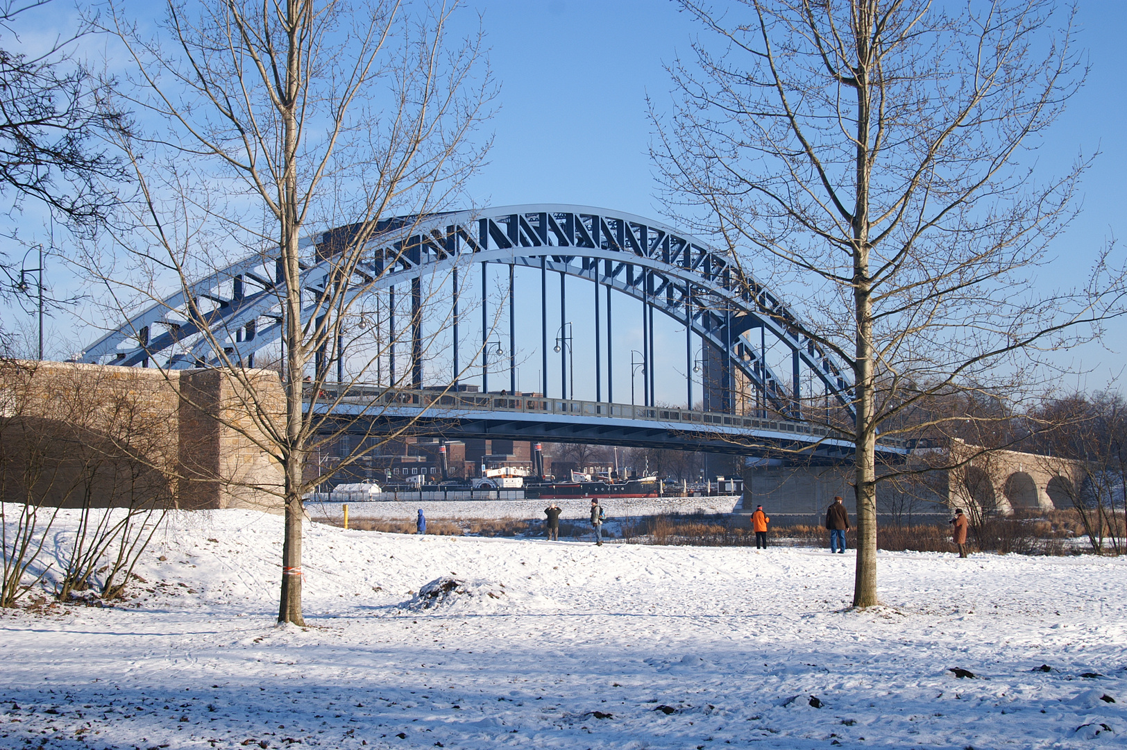 Magdeburg, Winter an der Sternbrücke