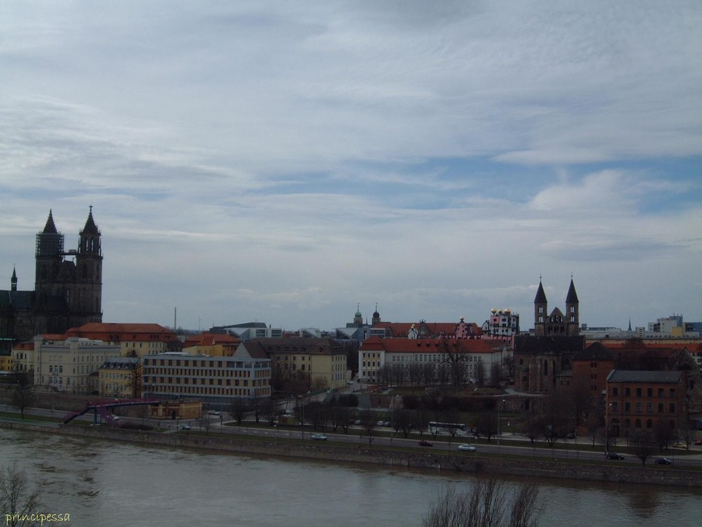 Magdeburg . .........wunderschöner Blick ......