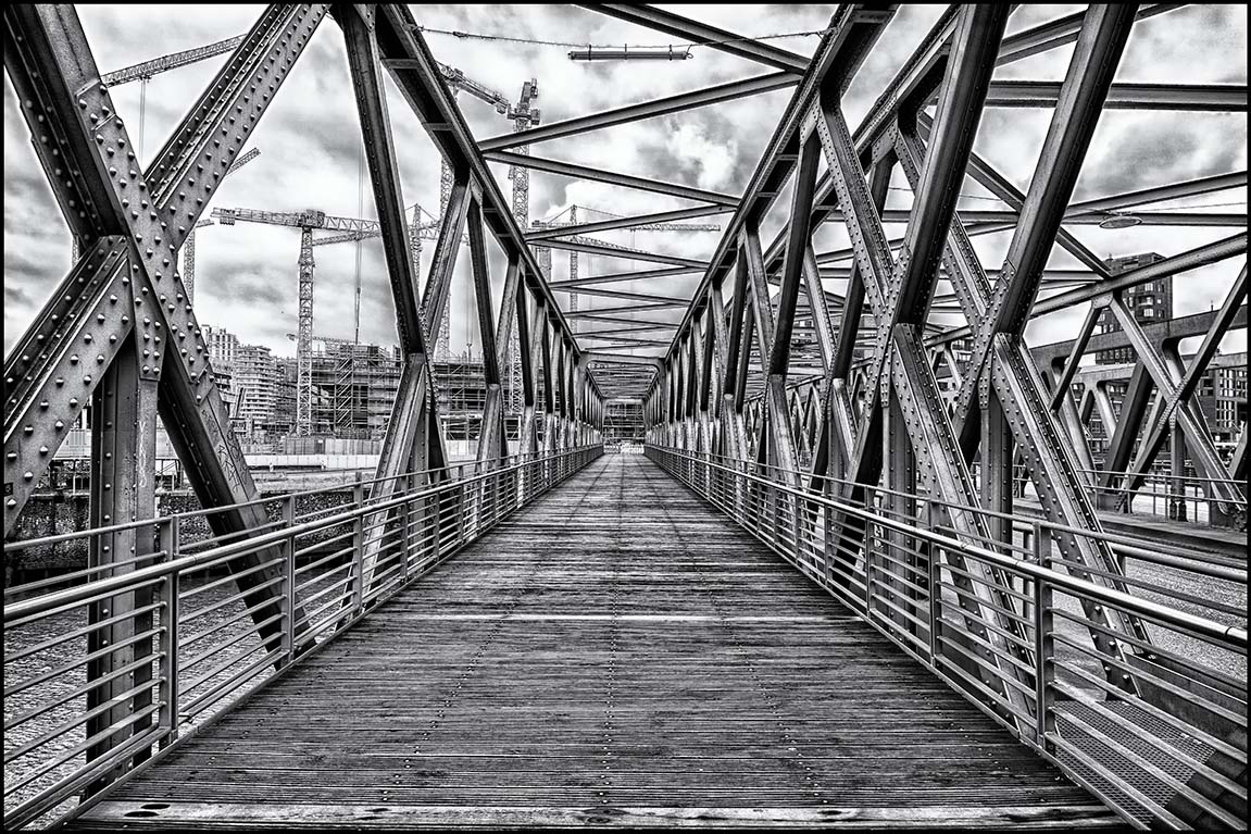 Magdeburger Brücke Hamburg