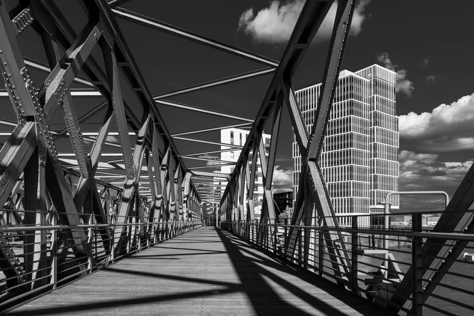 Magdeburger Brücke Speicherstadt