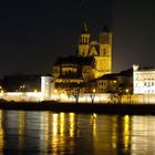 Magdeburger Dom bei Nacht