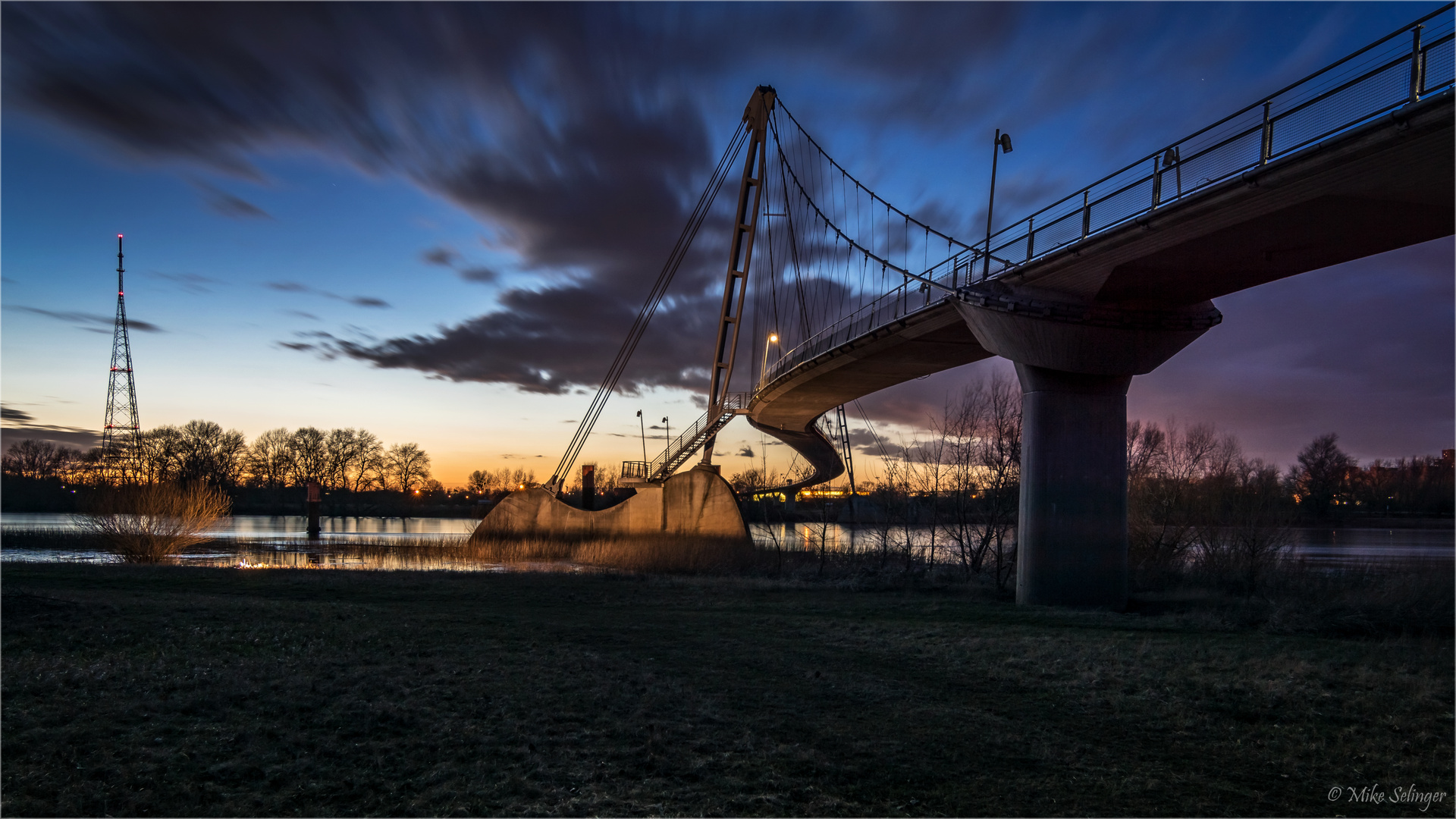 Magdeburger Golden Gate / Herrenkrugbrücke