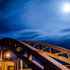 Magdeburger Sternbrücke bei Nacht im Mondschein