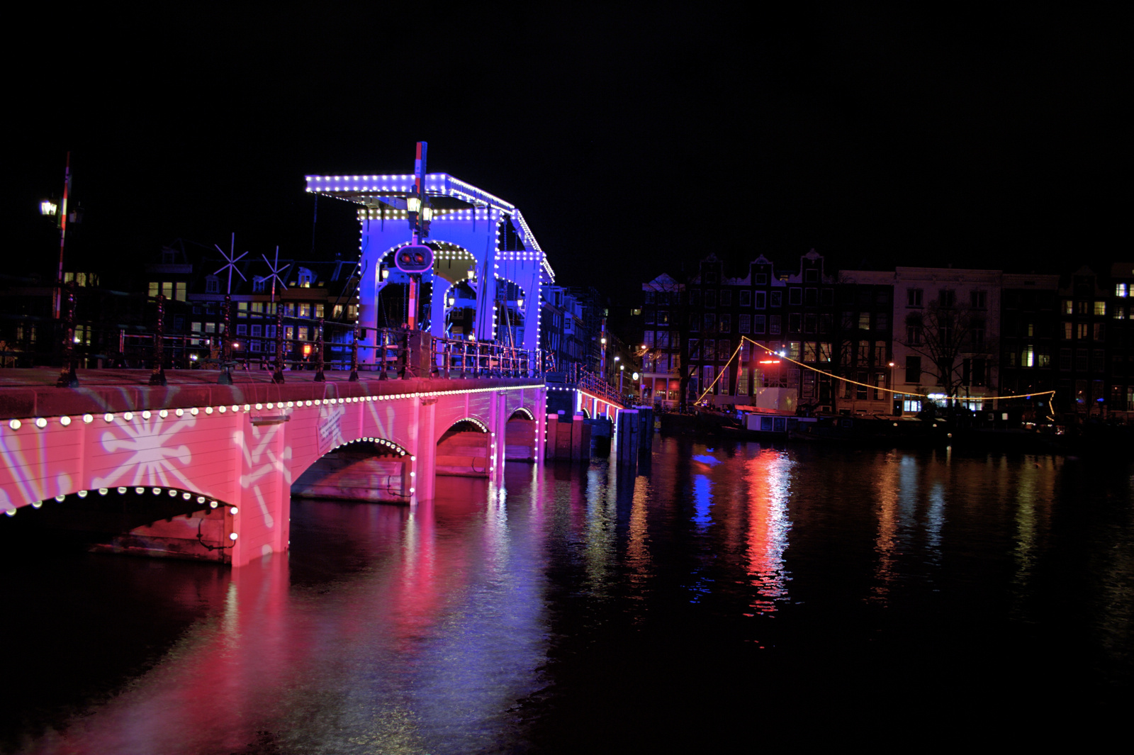 Magere brug, Amsterdam