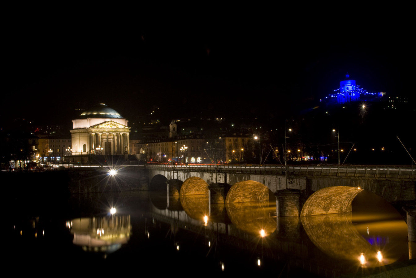 magia notturna di torino