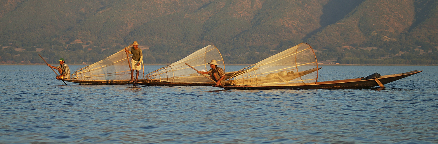 magic light on inle lake