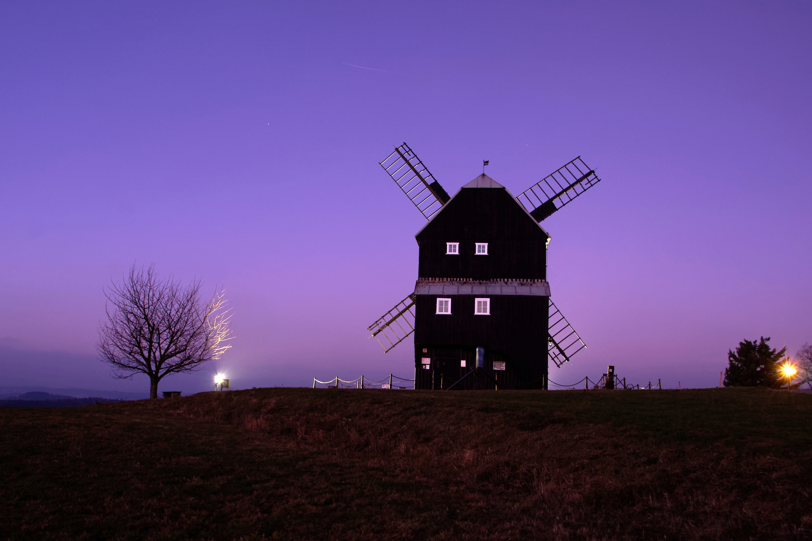 Magischer Lichtzauber - Blaue Stunde an der Kottmarsdorfer Mühle 