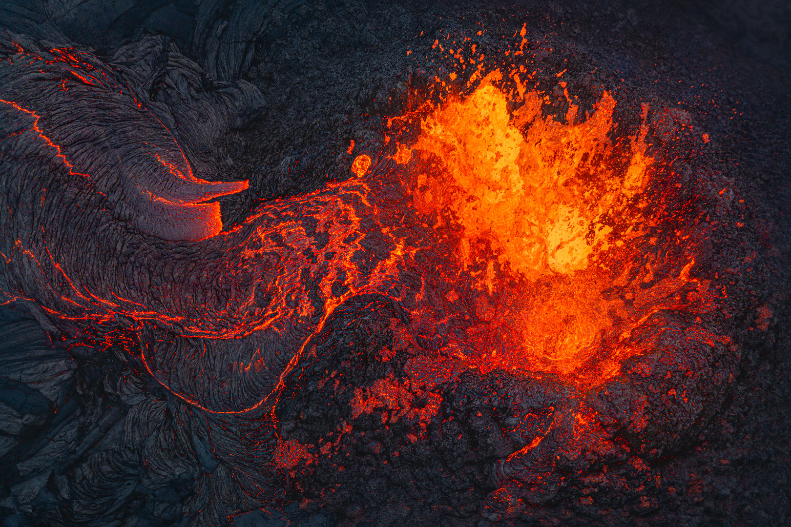 Magma foto bild nature night world bilder auf fotocommunity