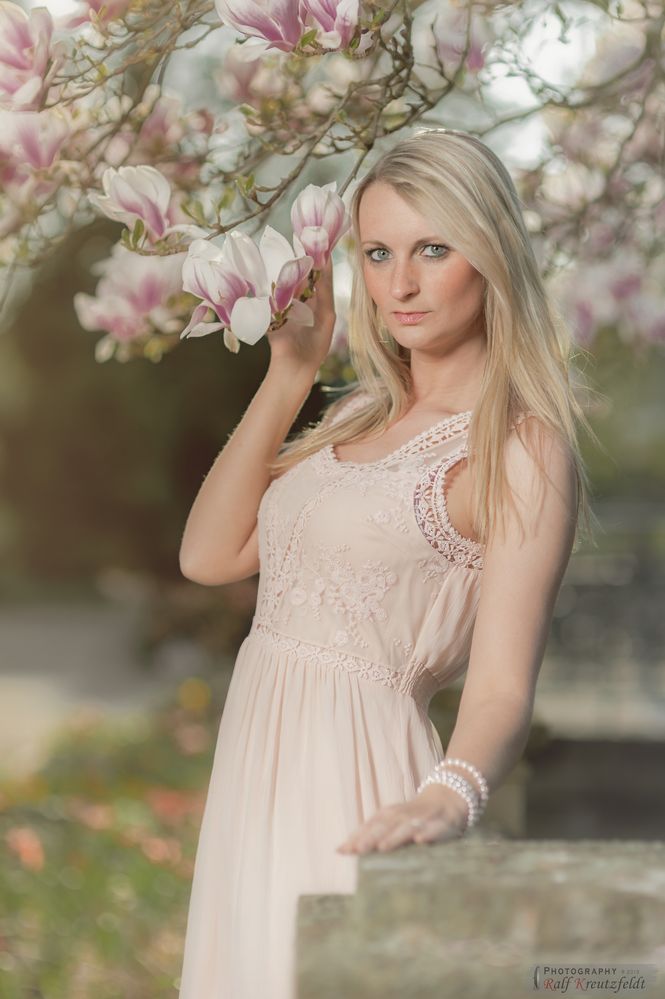 Magnolienshooting mit Jessi in KH