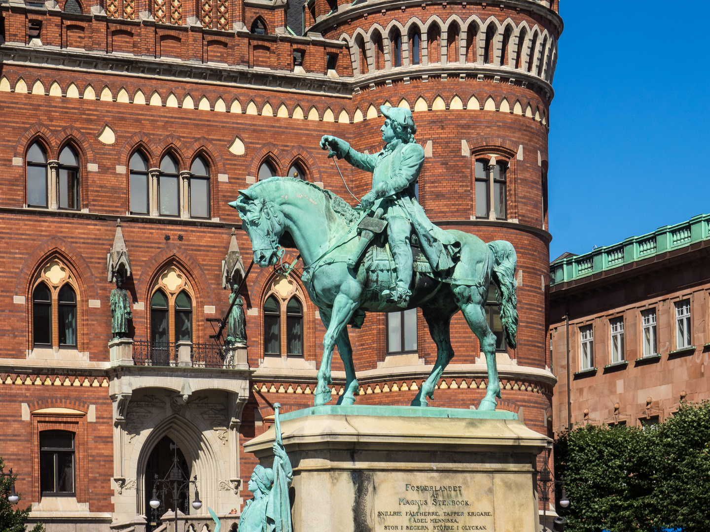 Magnus Stenbock vor dem Rathaus in Helsingborg