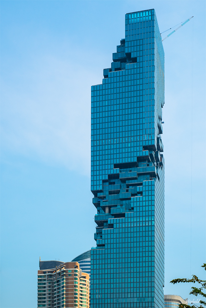 Mahanakhon Tower