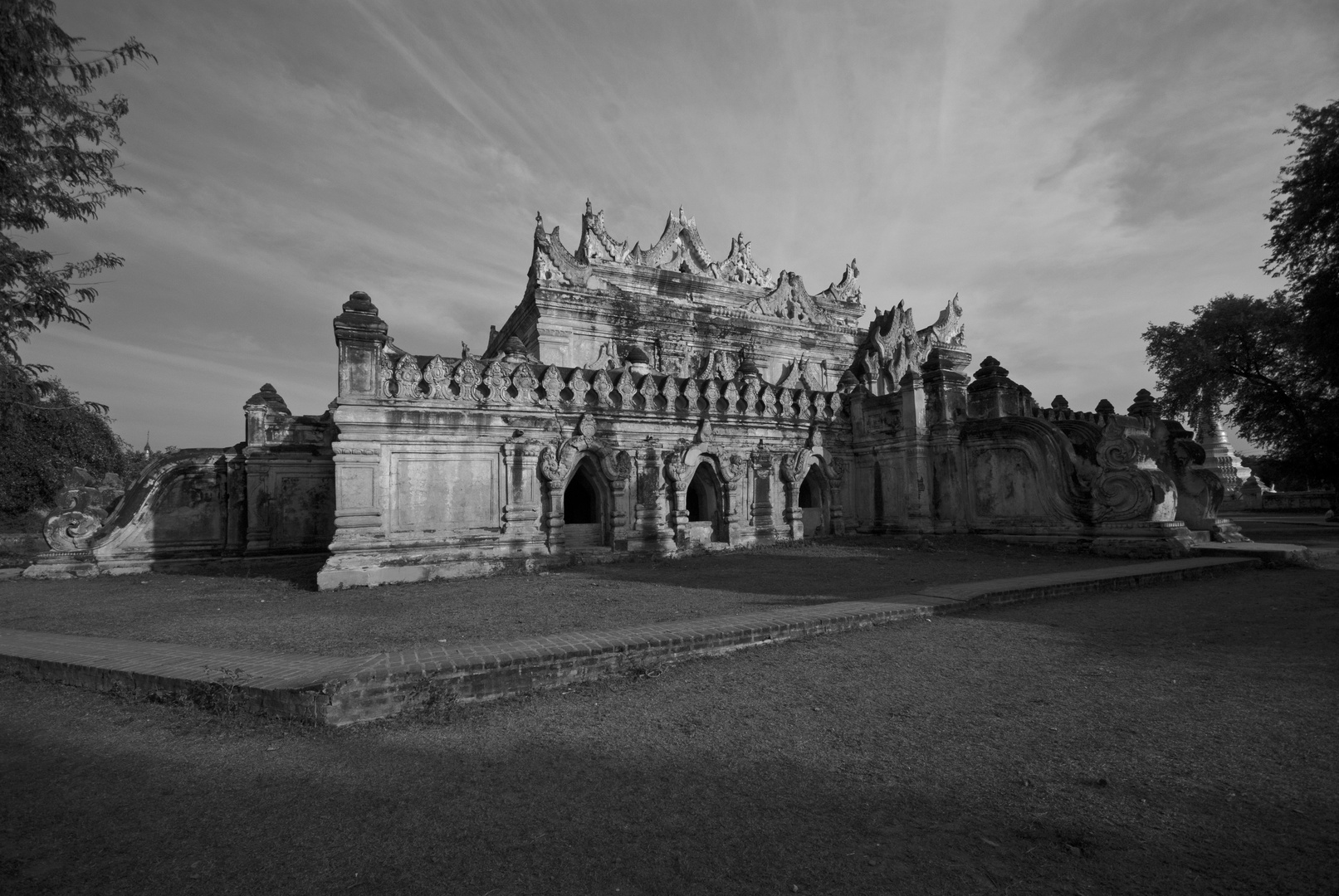 Mahar Aung Mye Bon San Tempel