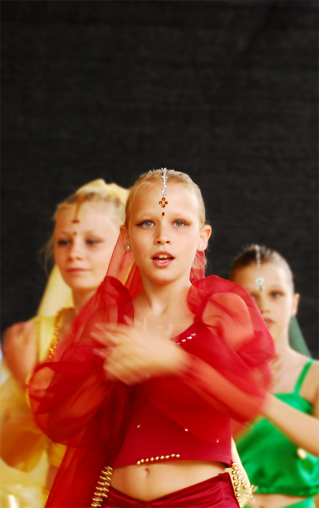 Maharani Dancer