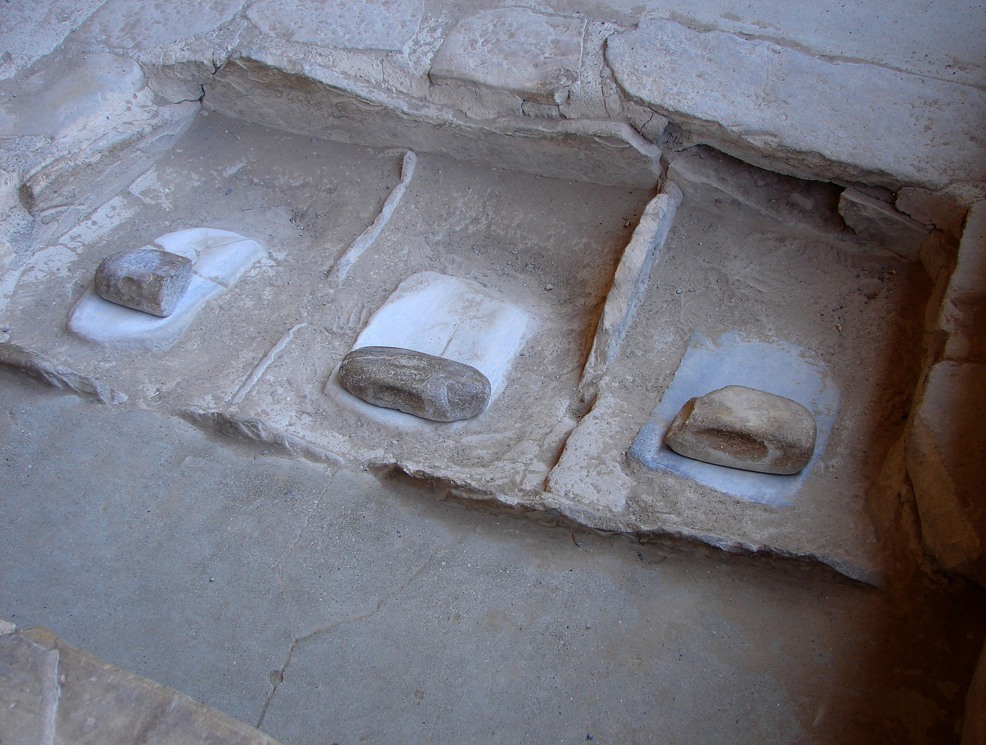 Mahlsteine  bei den Indianern im Mesa Verde /USA