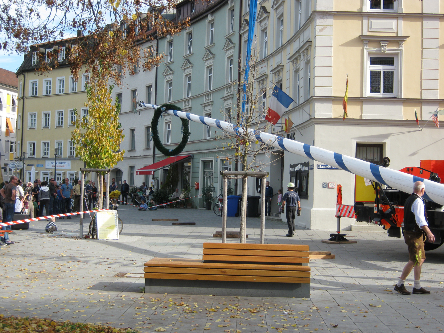 Maibaum ist gefällt